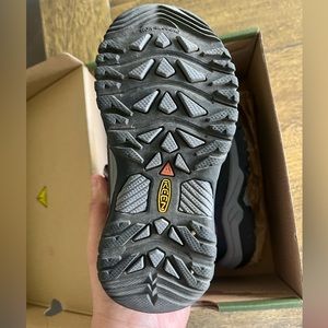 Kids Keen hiking boots